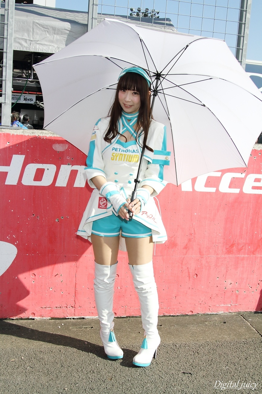 桜井さち さん & 大谷芽衣 さん(PETRONAS SYMTIUM Ladies)_c0216181_22014390.jpg