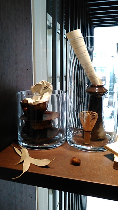 JOHNSON\'S TEA LOUNGE NO2_d0261282_06295556.jpg