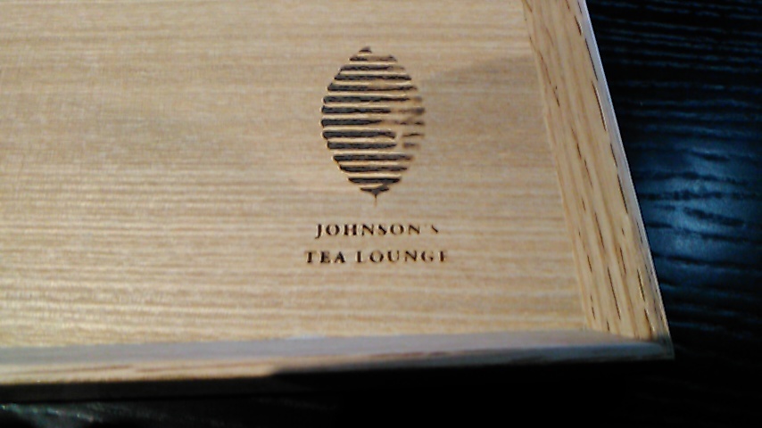 JOHNSON\'S TEA LOUNGE NO2_d0261282_06300562.jpg