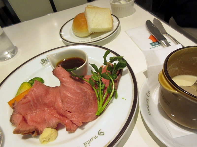 【イノダコーヒ】12月はローストビーフプレート【横浜高島屋】_b0009849_10513054.jpg
