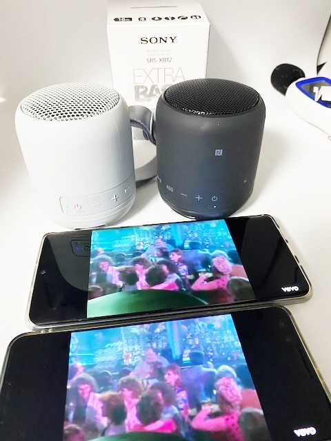 ソニーの防水スピーカーSRS-XB12と旧型SRS-XB10 音質・機能比較_d0262326_09002384.jpg