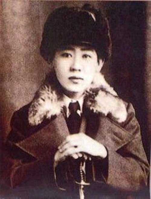 【血は水よりも濃い4】宇多田ヒカルは明治天皇の血筋だった!?堀川辰吉朗、あんたは頑張りすぎだ!?_a0386130_08165025.jpeg