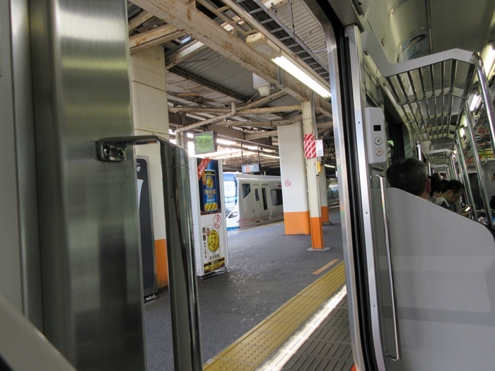 【帰りに乗った東海道線が今日のユーチューブにアップされていた件w】E257試運転_b0009849_20001605.jpg