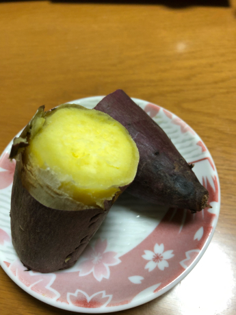 焼き芋!_e0355177_18365978.jpg