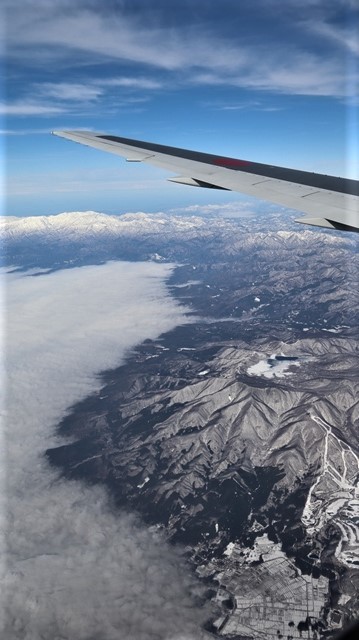 全日空からの絶景、大阪城と雲海、大阪の街が蜃気楼となった・・・・絶景かな大阪の街、ANAからの絶景写真_d0181492_21455727.jpg