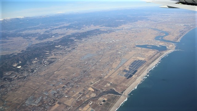 全日空からの絶景、大阪城と雲海、大阪の街が蜃気楼となった・・・・絶景かな大阪の街、ANAからの絶景写真_d0181492_21475220.jpg