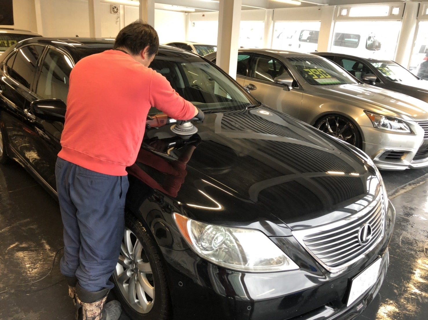 12月17日(火)トミーベースブログ☆レクサス♬LS460🎶LS600🎶フーガ♬スバル☆フォレスター☆レガシィ☆限定車🎶自社ローン♬ローンサポート_b0127002_15050815.jpg