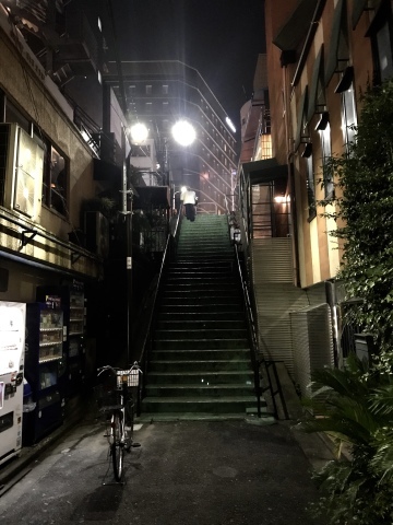 12月16日 六本木の路地裏_a0317236_07432319.jpeg