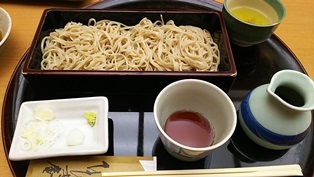 東京大仏・赤塚植物園そしてひびき庵でお蕎麦_b0080342_21120088.jpg