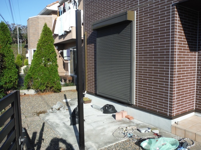テラス屋根取替 ~ 解体撤去。_d0165368_02480358.jpg