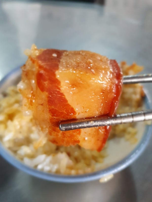 （台中：魯肉飯）3時のおやつを台中の第二市場「山河魯肉飯」さんでこんなにガッツリ♪_b0182708_23473332.jpg