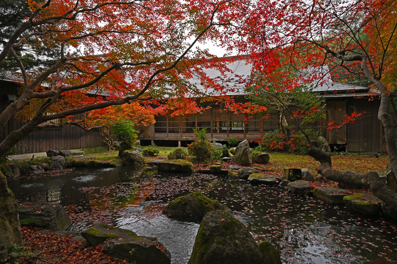 秋色のくるま旅（５）大津市坂本 湖南三山の寺院_a0216227_17405777.jpg