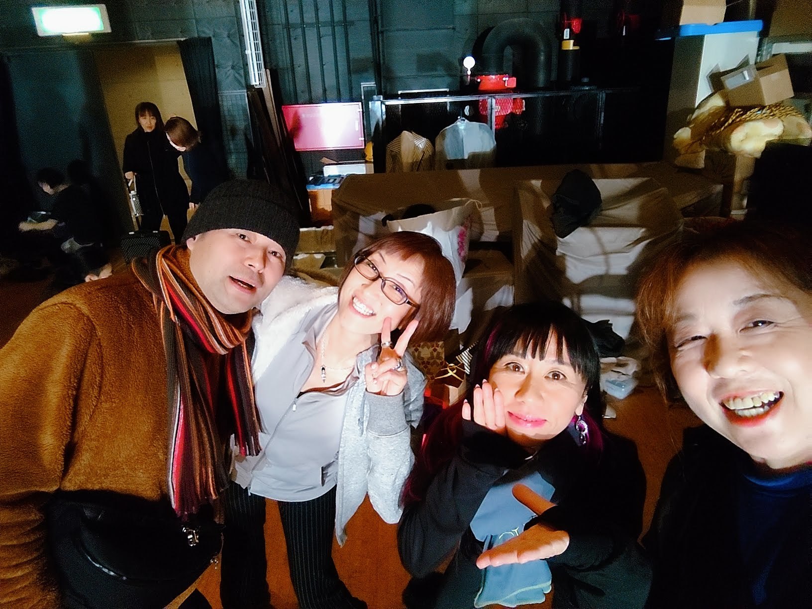 THINK THAT YOU ARE THE BEST WHEN YOU ARE UP ON THE STAGE_a0014141_21164393.jpg