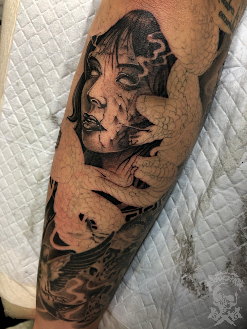 右腕九分 メデューサ 彩躯術三十六房 Chamber36tattoostudio 右腕九分 メデューサ 彩躯術三十六房 Chamber36tattoostudio