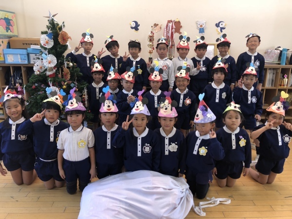 クリスマスの帽子は〇〇です_b0233868_17380289.jpeg