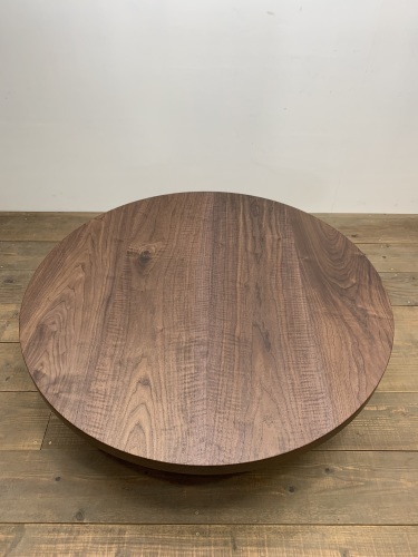 CIRCLE TABLE_c0146581_14423358.jpg
