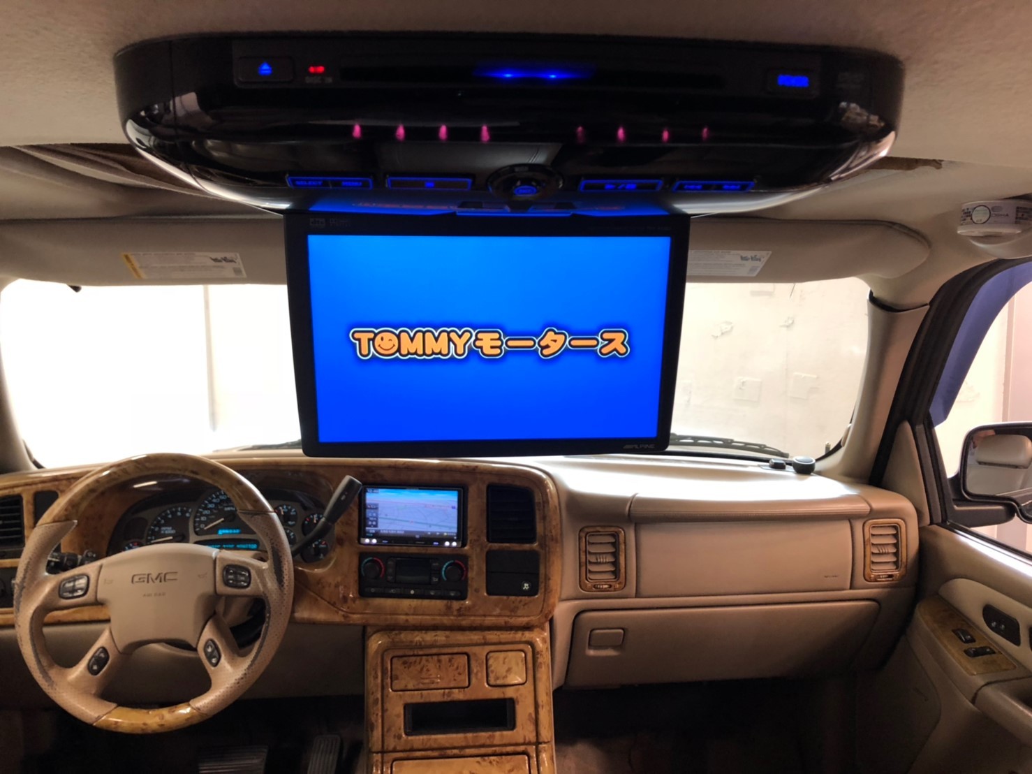 1月21日(火)本店ブログ♪GMC ユーコンXL デナリ6.0V8 4WD 新車並行 1NO フリップダウンモニター ♪_b0127002_18545671.jpg