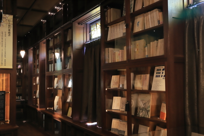 【鈴木信太郎記念館】文京区レトロ建物探訪 part 1_f0348831_08155221.jpg