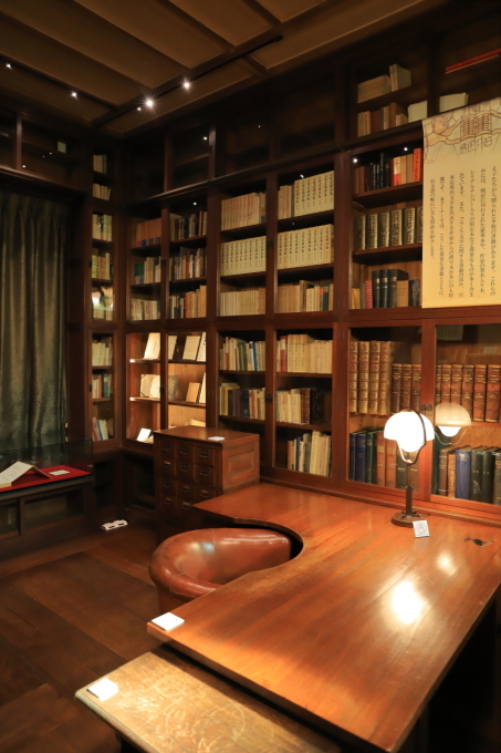 【鈴木信太郎記念館】文京区レトロ建物探訪 part 1_f0348831_08160354.jpg
