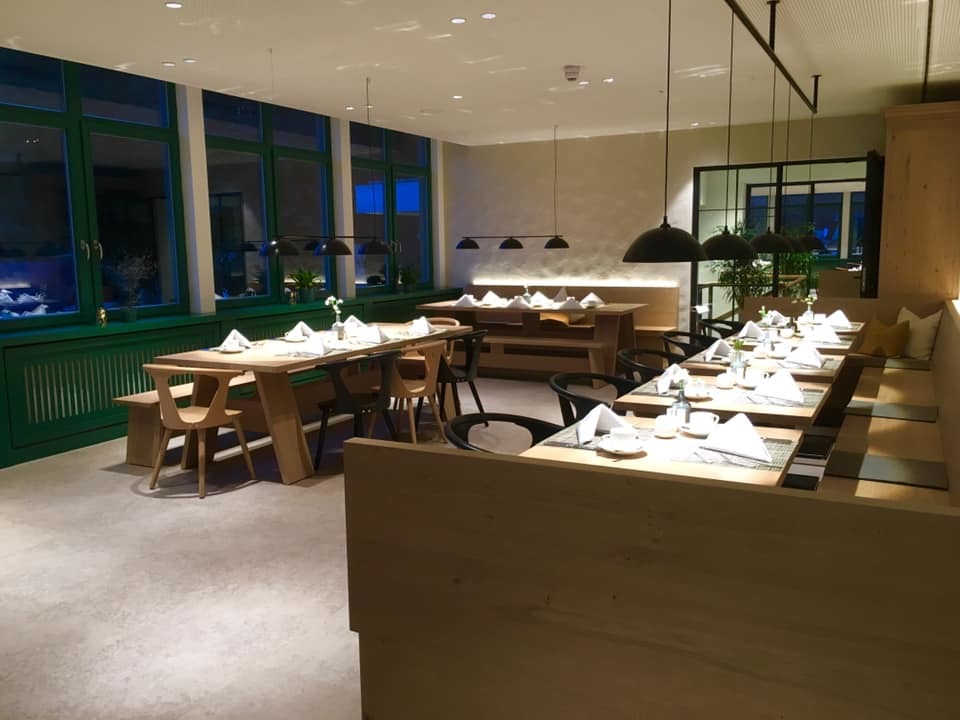 パリ・南ドイツ紀行2019「AMERON Neuschwanstein Alpsee Resort & Spaにてディナー」_a0138976_16333988.jpg