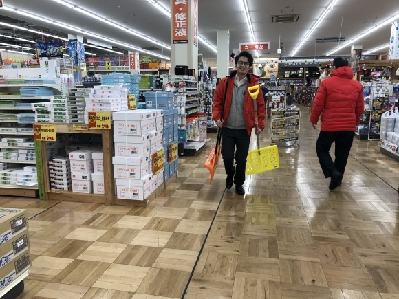 12月20日(金)本店ブログ♪ アルファード 240G あります☆両側パワースライドドア・8人乗♡ ハマー ランクルのことならTOMMY_b0127002_17392171.jpg