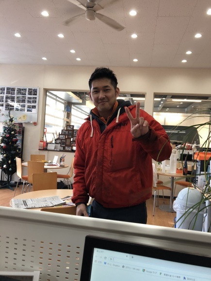 12月20日(金)本店ブログ♪ アルファード 240G あります☆両側パワースライドドア・8人乗♡ ハマー ランクルのことならTOMMY_b0127002_20081380.jpg