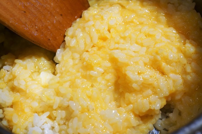 ■晩ご飯に【パラパラチャーハンの簡単な作り方】_b0033423_10014670.jpg