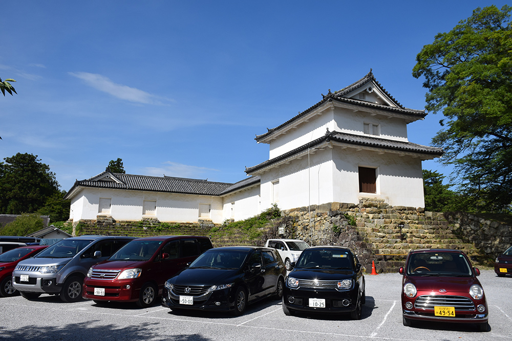 国宝・彦根城を歩く。 その1 <佐和口御門~表御殿>_e0158128_15205352.jpg