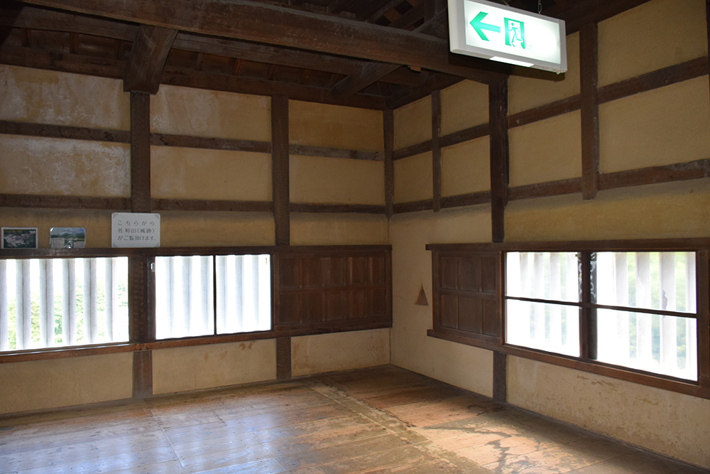 国宝・彦根城を歩く。 その2 <天秤櫓>_e0158128_16211079.jpg