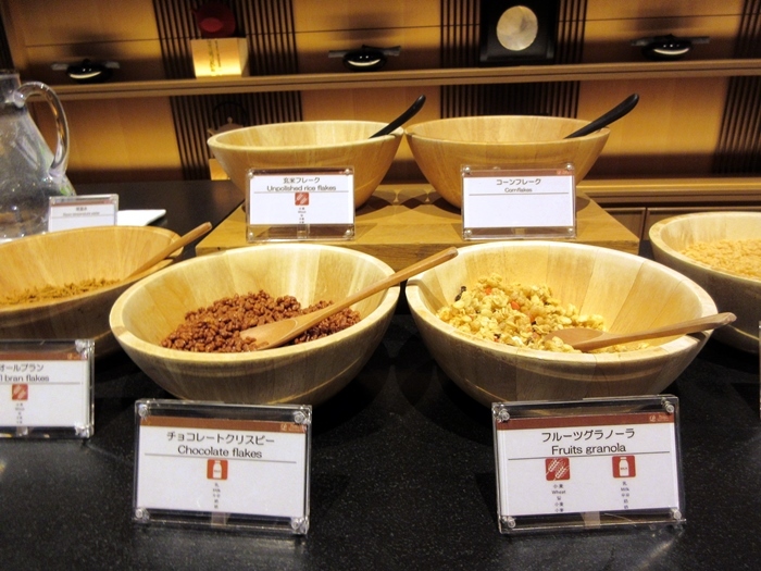 【ラウンジホッピング】朝ご飯の1回目【ザ・プリンス・さくらタワー東京】_b0009849_20205116.jpg