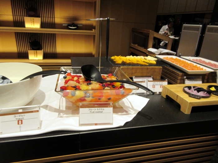 【ラウンジホッピング】朝ご飯の1回目【ザ・プリンス・さくらタワー東京】_b0009849_20211652.jpg