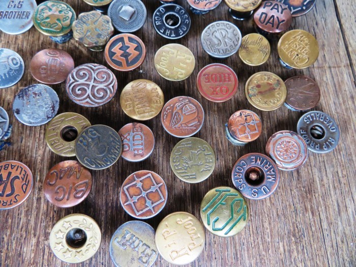 Vintage Work Brand Metal Buttons_e0187362_18114314.jpg