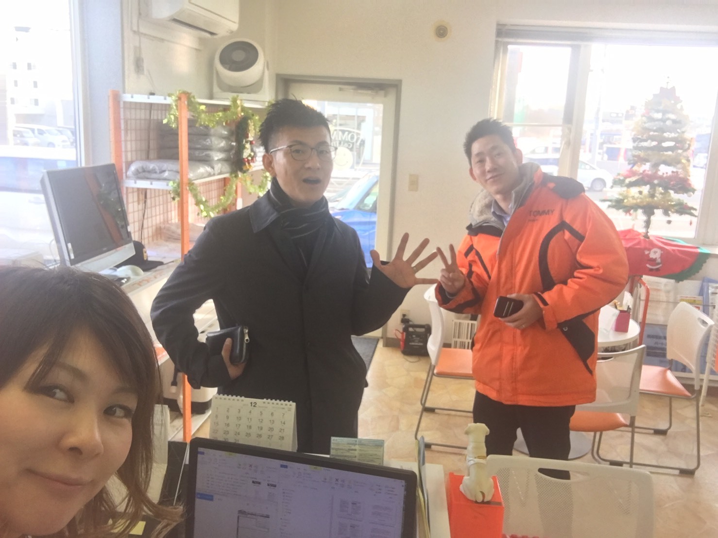 12月21日(土)☆TOMMYアウトレット☆あゆブログ♪₍๐•ᴗ•๐₎ タントH様納車☆キューブY様陸送引取★ムーヴコンテH様☆レガシィS様納車★_b0127002_17443650.jpg