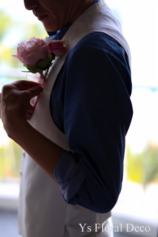 ハワイ挙式の新婦さんへ ピンク色のクラッチブーケ_b0113510_16581298.jpg