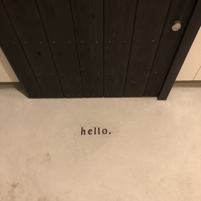 再びのhello_e0149215_20385669.jpeg