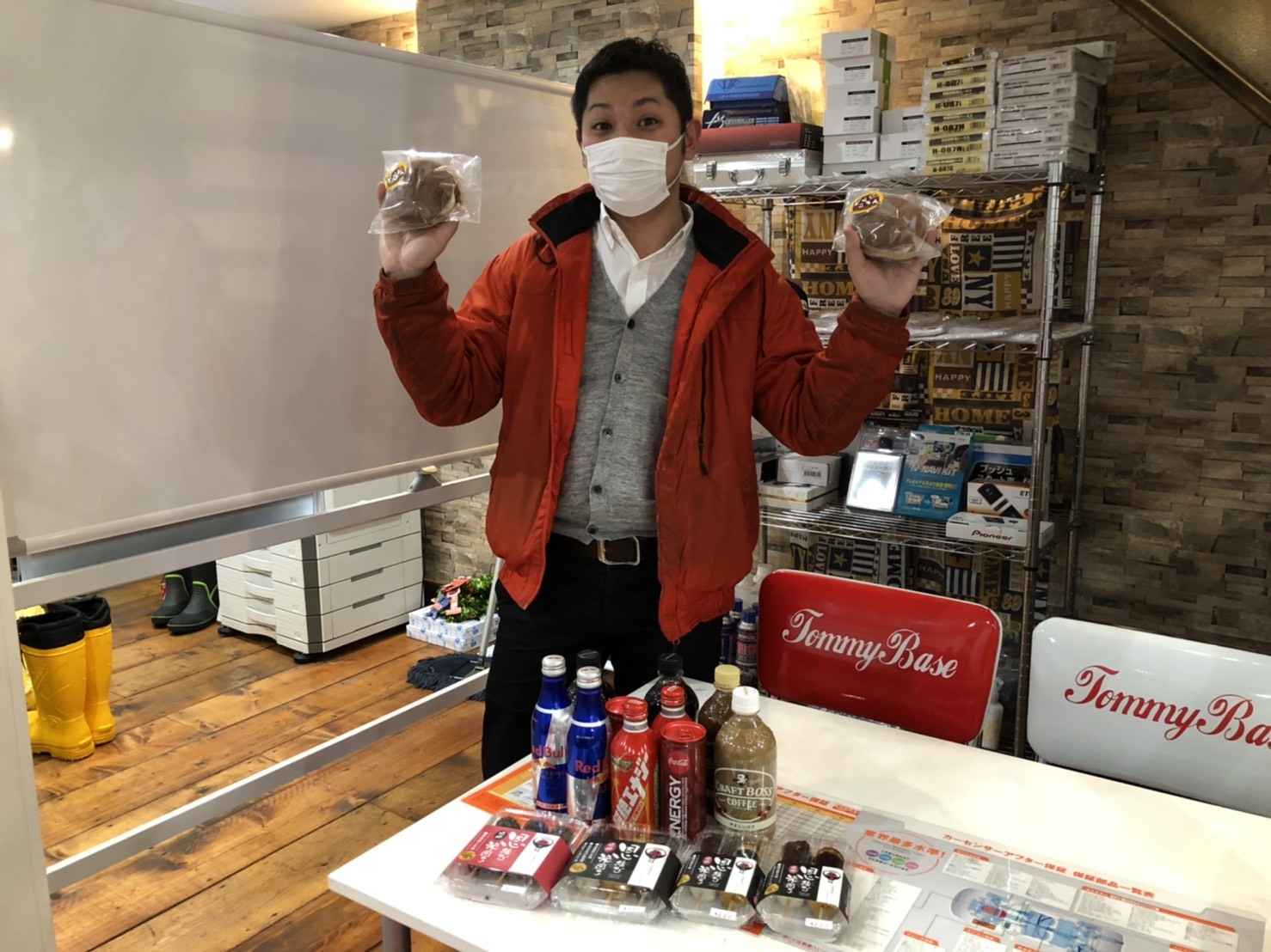 12月22日(日)TOMMYBASEブログ☆S様エブリィワゴン納車✨✨レクサス専門♬スバル車多数🎶限定車♬希少車🎶レガシィ♬フォレスター☆自社ローン_b0127002_16341891.jpg