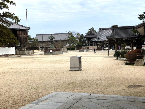 寺Cafe 蓮心庵_e0292546_22022743.jpg