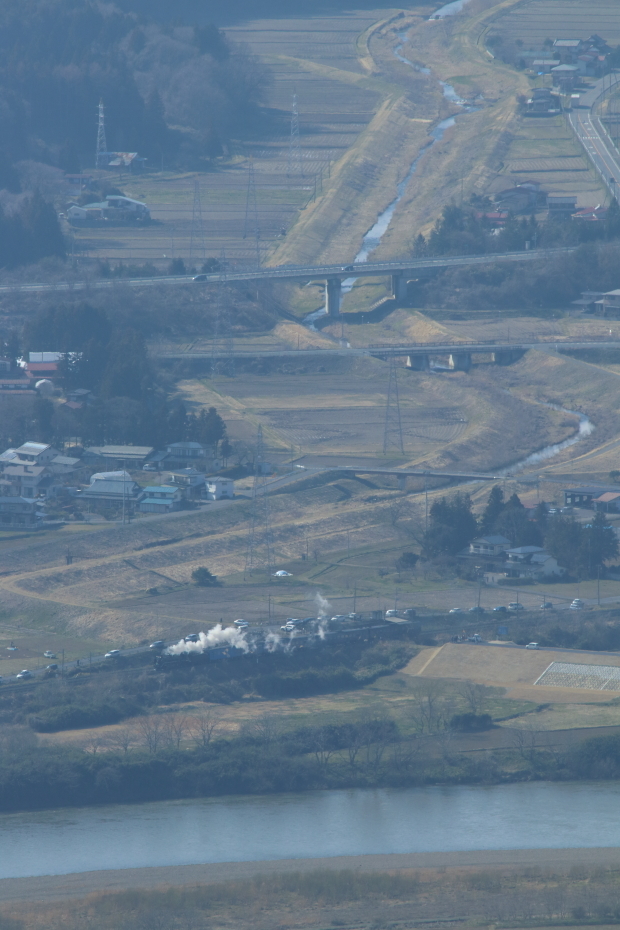 まだ冬枯れの北上河岸 - 2019年・東北本線 -_b0190710_23175876.jpg