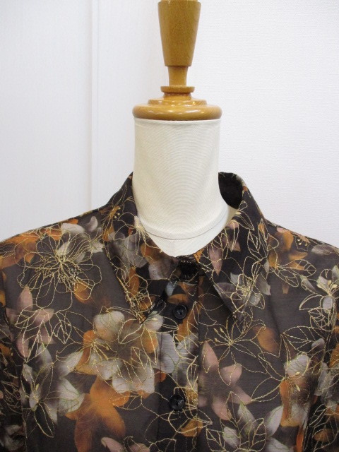 Lily Brown リリーブラウン ぼかし花柄刺繍シャツ : dimanche