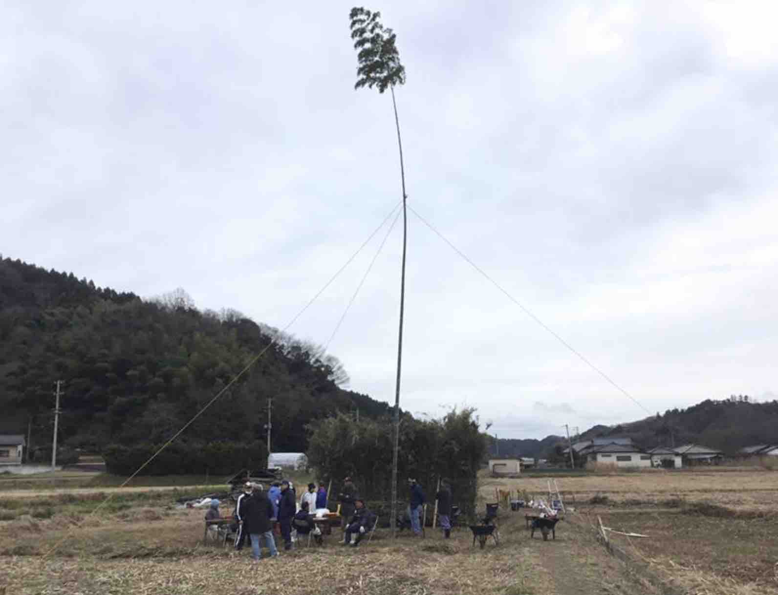 今年も酉小屋(とりごや)が完成_e0068696_831051.jpg