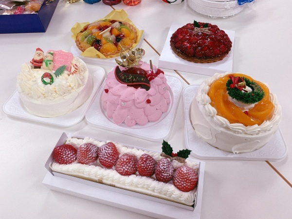 クリスマスケーキのプレゼント 長崎大学病院 医療教育開発センター 医師育成キャリア支援室