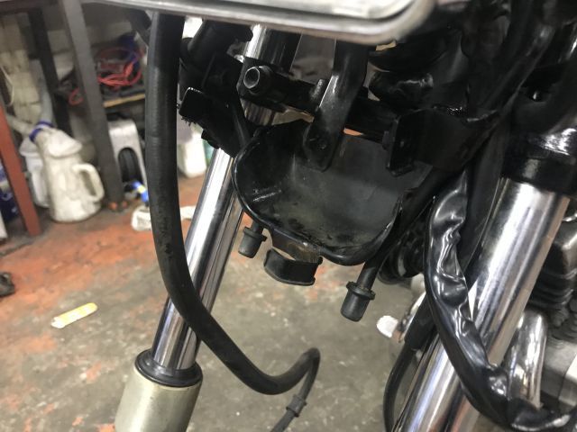 CBX125カスタム タイヤ交換完了!_a0164918_17451570.jpg