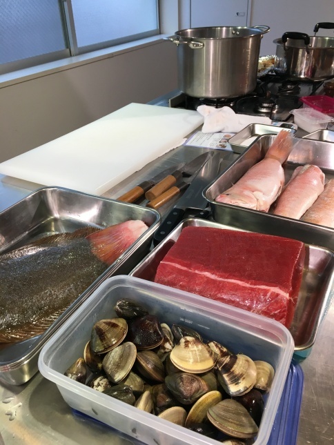 ドメニカ・ドーロ　シェフのお魚料理レッスンを開催いたしました。_d0041729_12124190.jpg