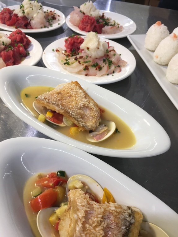 ドメニカ・ドーロ　シェフのお魚料理レッスンを開催いたしました。_d0041729_12131667.jpg