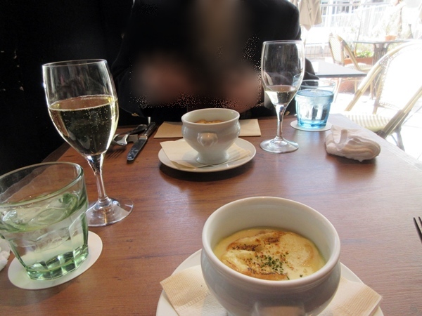 【Bistro Rubanでクリスマスランチ】横浜ベイクォーター_b0009849_16105250.jpg