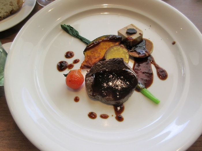 【Bistro Rubanでクリスマスランチ】横浜ベイクォーター_b0009849_16134746.jpg