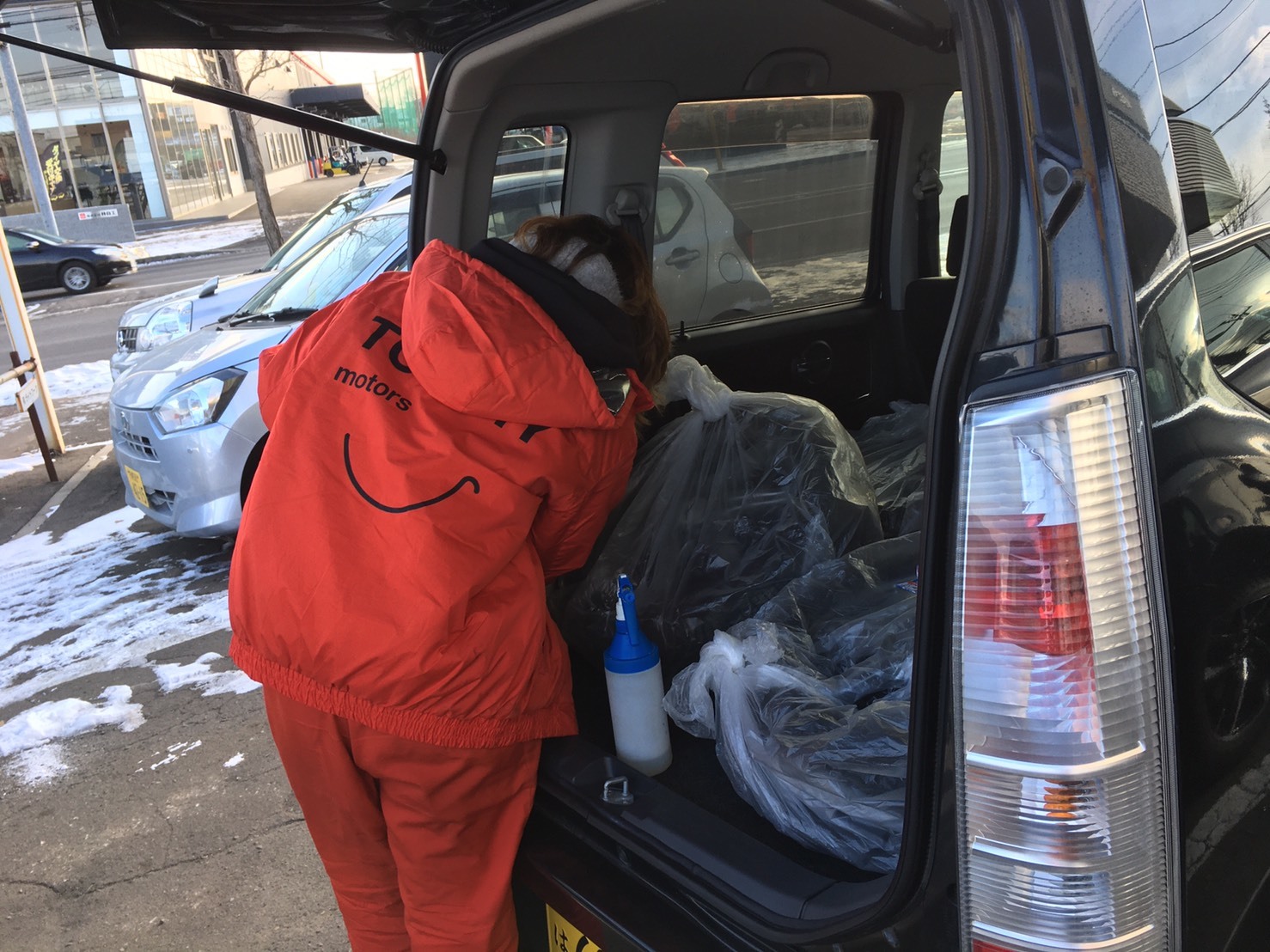 12月25日(水)☆TOMMYアウトレット☆あゆブログ₍₍(∩´ ᵕ `∩)⁾⁾ ワゴンRスティングレーH様納車♪ 自社ローン・ローンサポート☆_b0127002_12352701.jpg