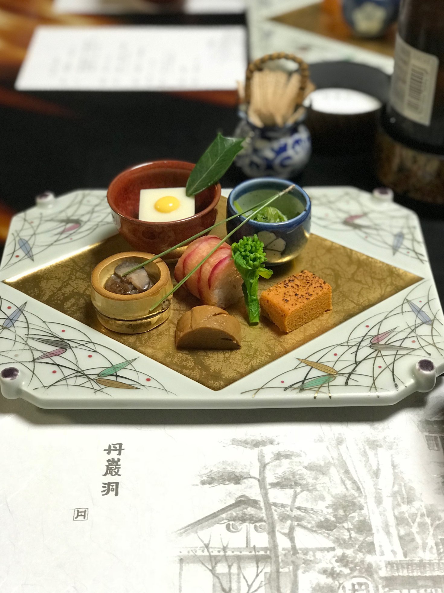事務所の忘年会で笏谷石採掘場見学+勉強会+丹巌洞へ・・・_f0165030_08212743.jpg