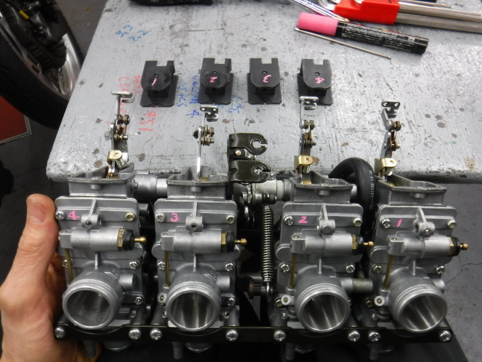 CBX400Fのマフラー製作とキャブ修理・・・その8_a0163159_00350614.jpg