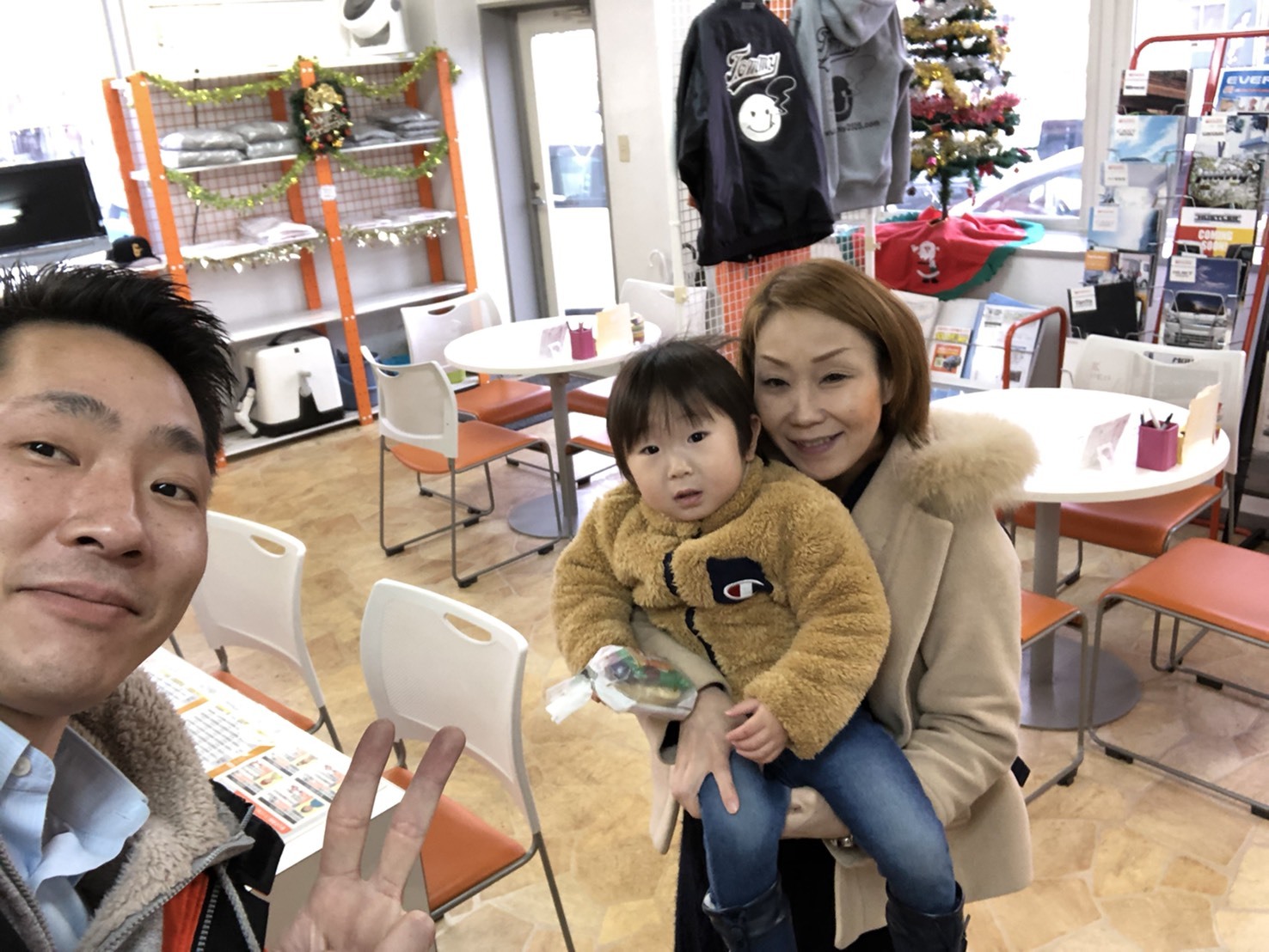 12月26日(木)☆TOMMYアウトレット☆あゆブログ٩(●˙▿˙●)۶ M様SX4陸送納車♪ ローンに不安のある方ご相談くださいませ✨_b0127002_17363092.jpg